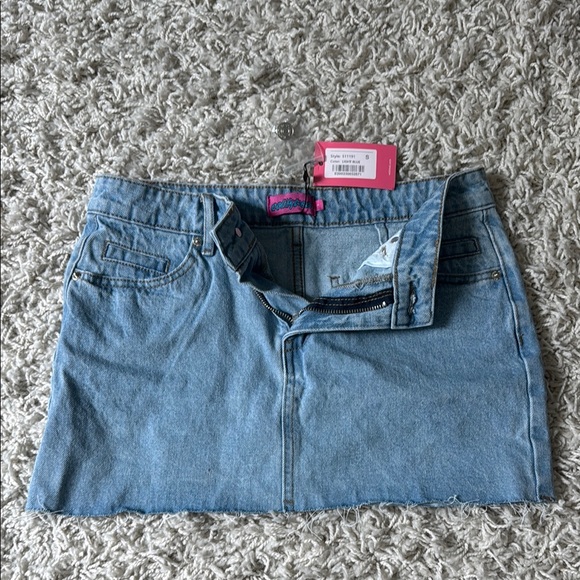 Fashion Nova Light Blue Denim Skirt - Picture 1 of 5